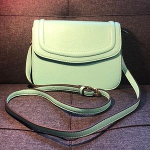 NWOT Mint faux-leather bag with zipper pouch